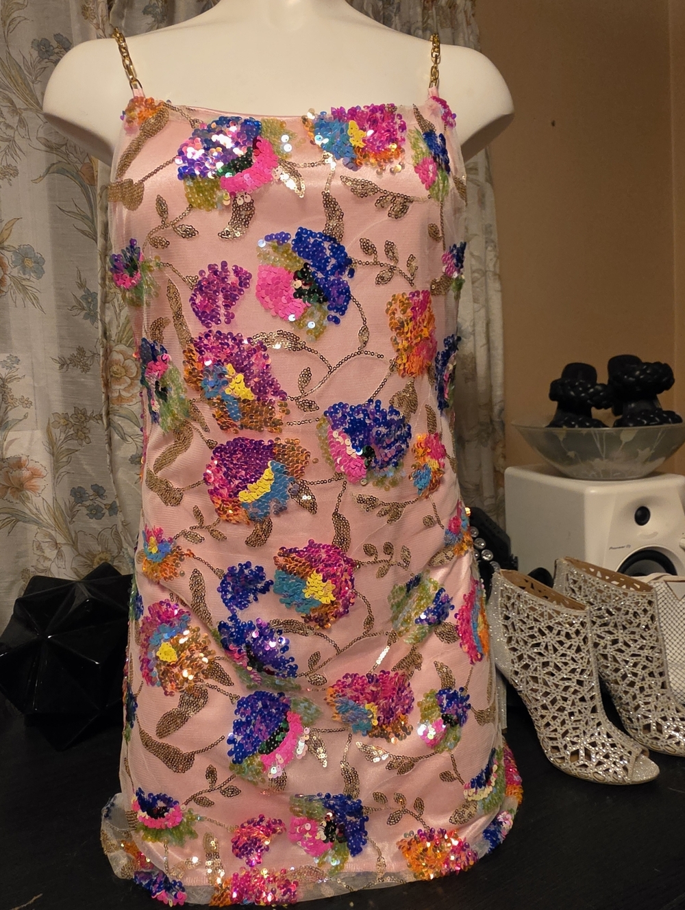 Floral Sequin Embellished Pink Dress